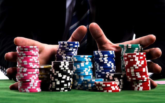 Luật all in 2 người chơi trong poker